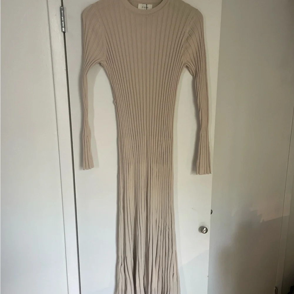 DISSH Cream Ribbed Maxi Dress - Picture 3 of 8